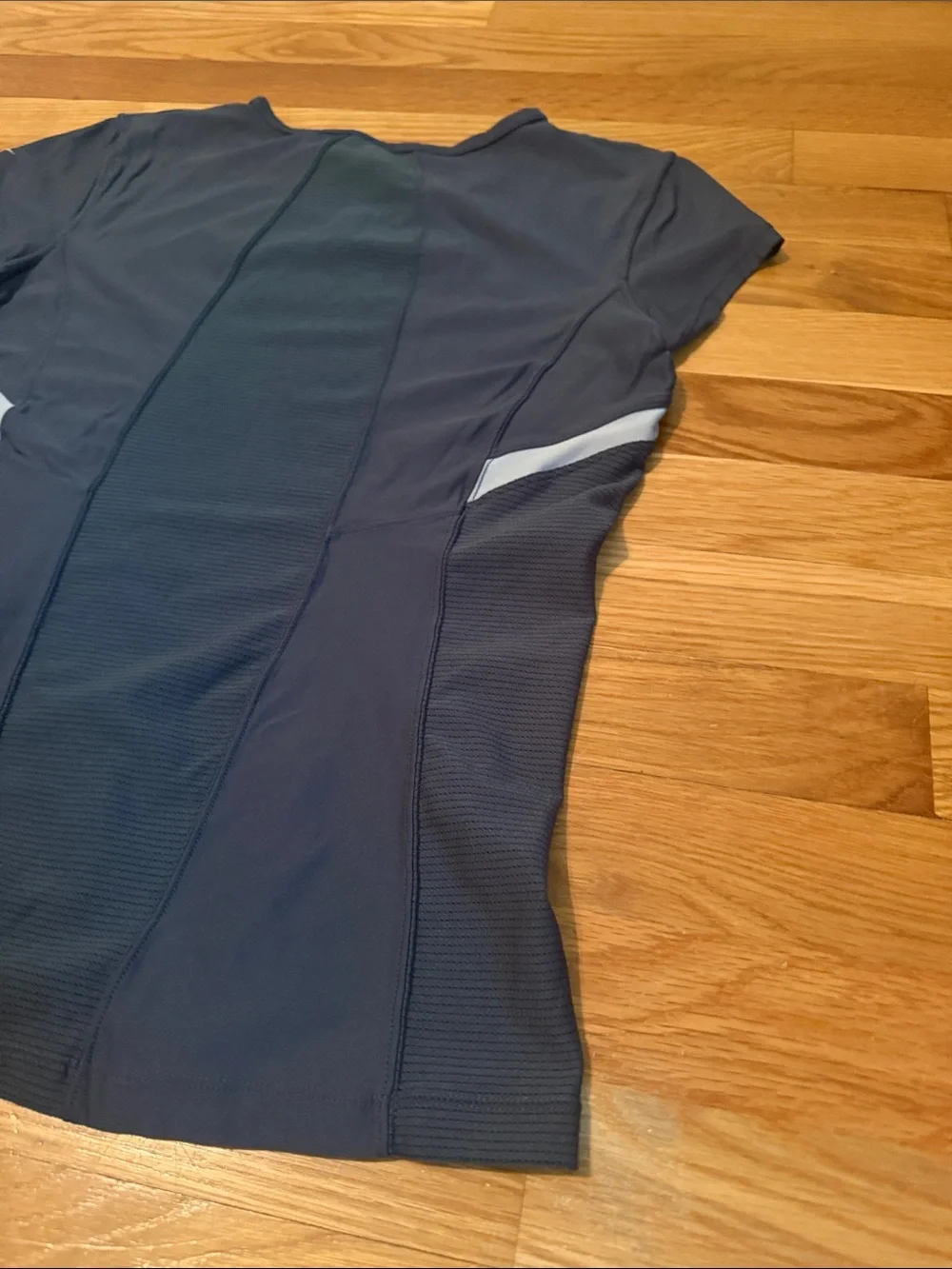 Nike Women’s Dark Gray Short-Sleeve V-Neck Athletic Tee with light gray Accents